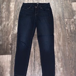 Paige Jeans Size 28 EUC condition